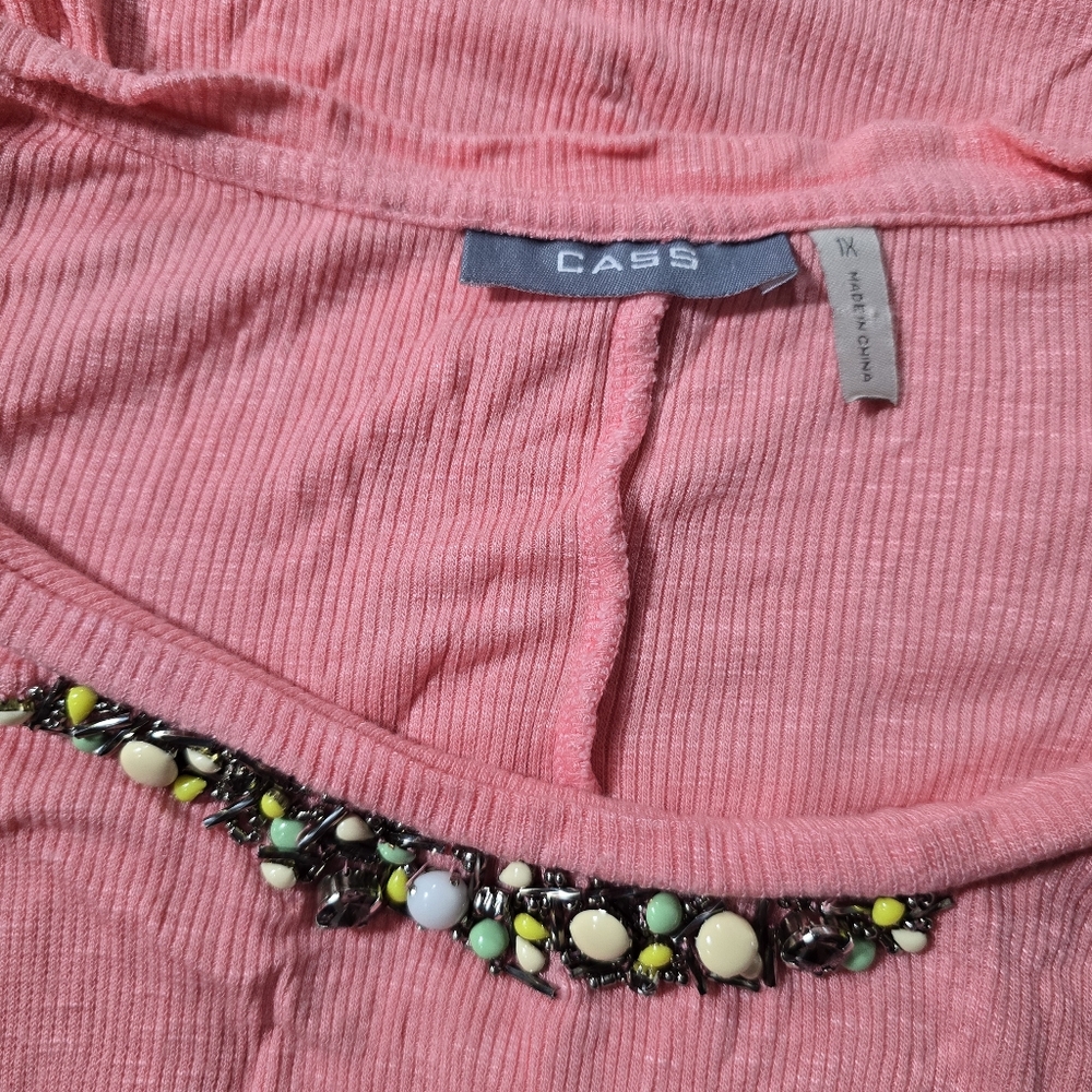 Cass Size 1X Pink Embellished Women's Top - Picture 6 of 8